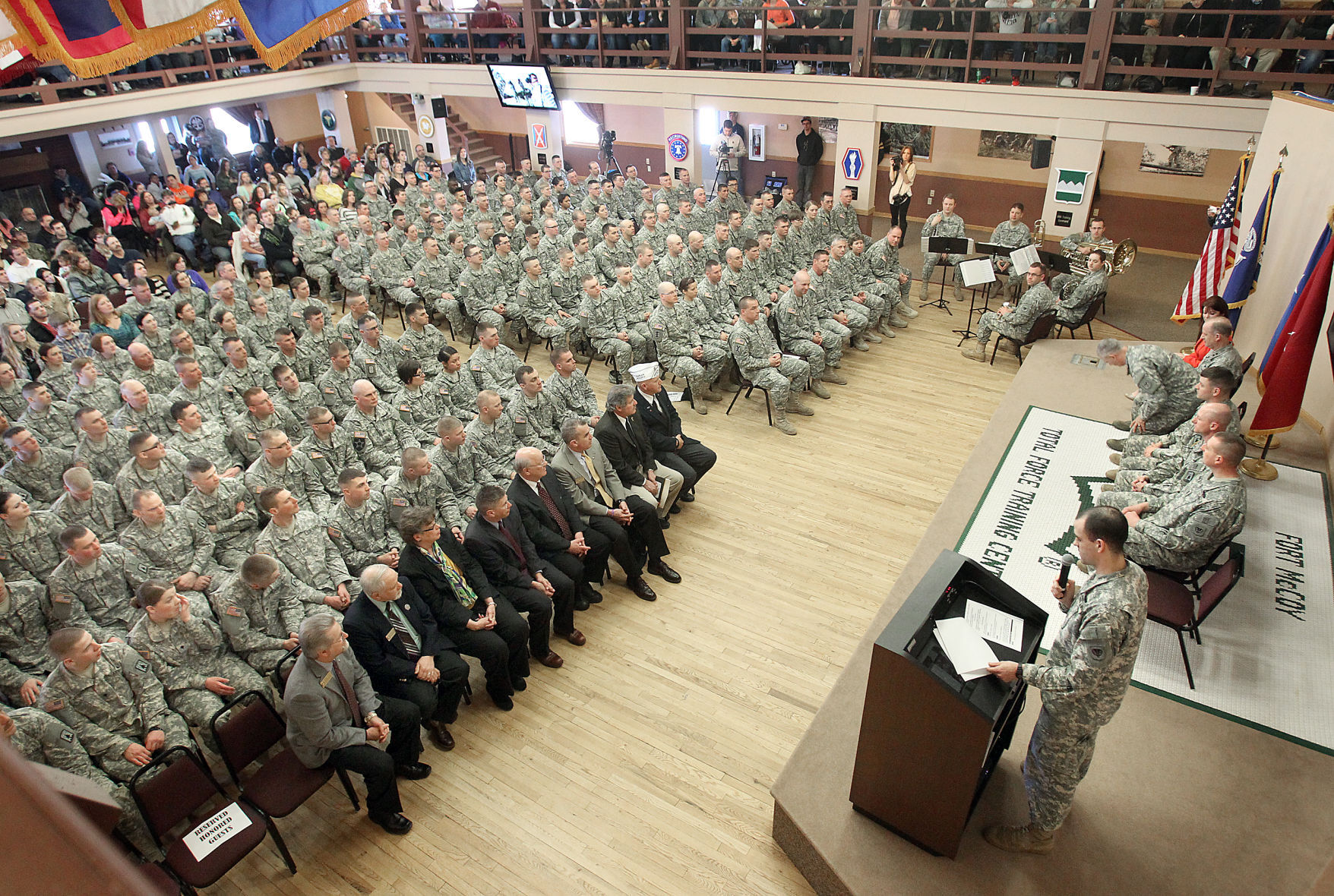 032914-lt-deployment-ceremony-1.jpg